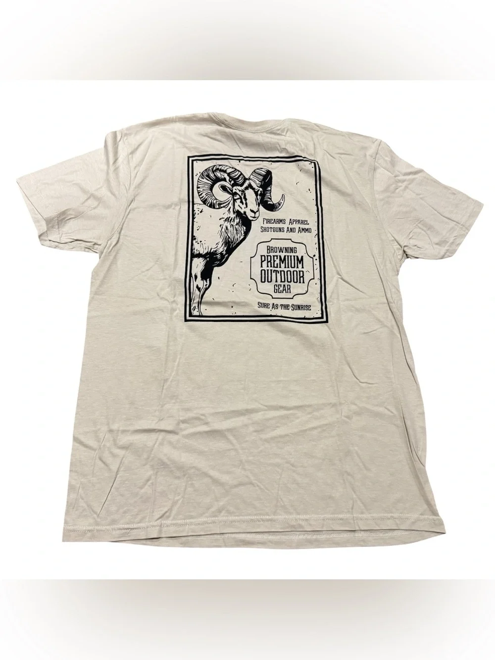 Browning Mens Logo Tshirt Big Horn Sheep Ram Cream Ivory Size Large NWT Outdoor